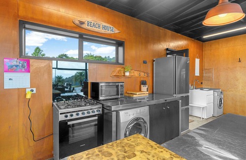 Waipu House | The Cove Retreat - Mangawhai Holiday Home