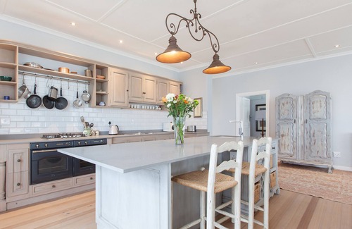 Fish Hoek Apartment | The Cove - Superior 3 Bedroom Villa