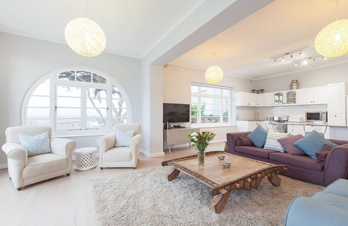 Fish Hoek Apartment | The Cove - Superior 3 Bedroom Villa