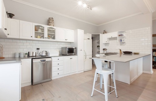 Fish Hoek Apartment | The Cove - Superior 3 Bedroom Villa