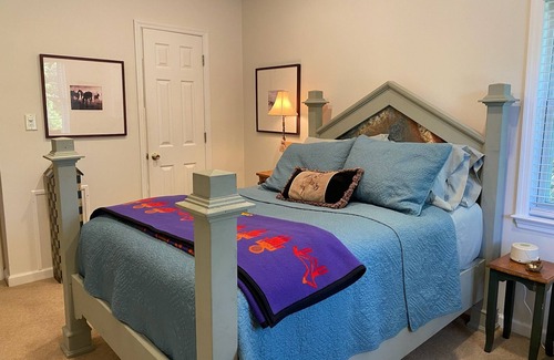 Aiken Bed & Breakfast | The Cowbird Room