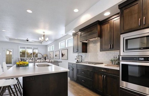 Southeast Boise House | The Cozy & Classy Boise Home No cleaning fee!