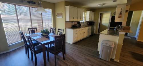 Fossil Creek House | The Cozy Corner House at Haltom City Texas