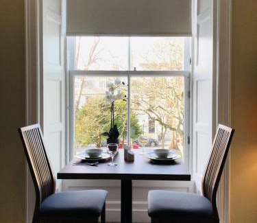 Central Aberdeen Apartment | The Craibstone Suites