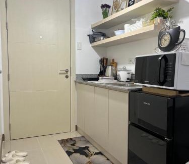 Las Pinas Apartment | The Crib
