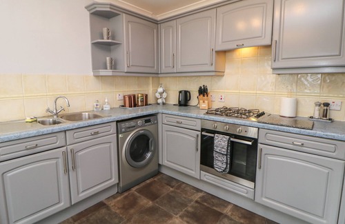 Forsbrook House | THE CROFT, NORTH STAFFORDSHIRE, pet friendly in Blythe Bridge
