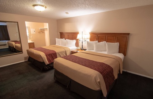 Spearfish Hotel | The Crow Peak Lodge