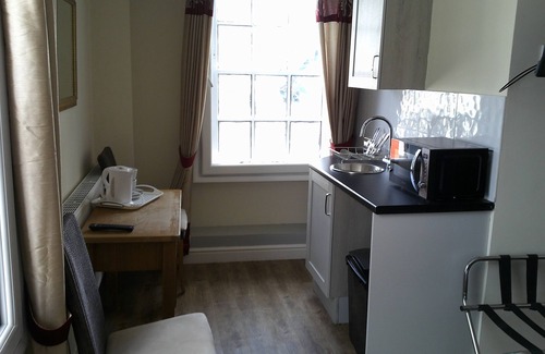 Corwen Bed & Breakfast | The Crown Hotel