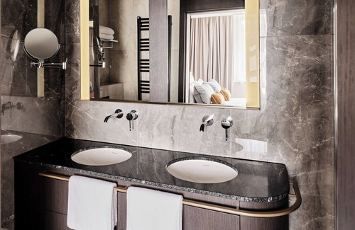 City Centre Hotel | The Crown Krakow Center - Handwritten Collection ACCOR