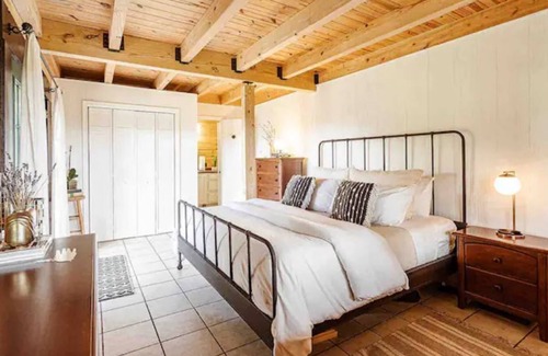 Primrose Cottage | The Cure Cabin Private 28 Acres in Red River Gorge