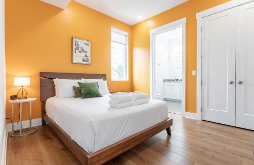 Inglewood Apartment | The Daffodil by Stay Local Nashville