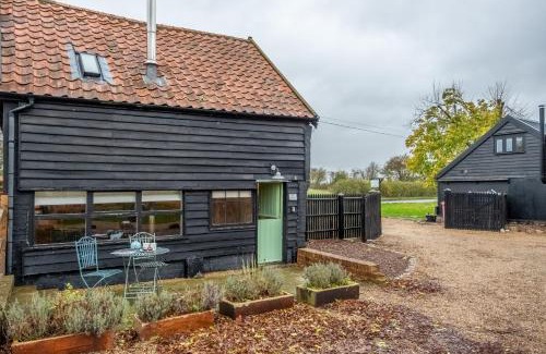 Woodbridge House | The Dairy at Green Valley Farm