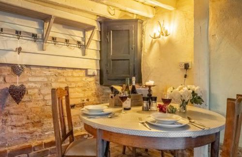 Woodbridge House | The Dairy at Green Valley Farm