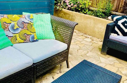 Whitstable Cottage | The Dairy - Seaside Couples Escape in Whitstable