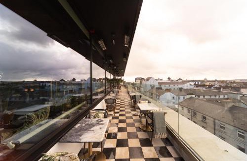 Galway City Centre Hotel | The Dean Galway