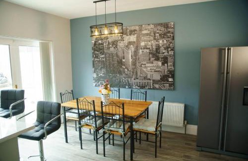 Dingle House | The Dingle Pass Escape