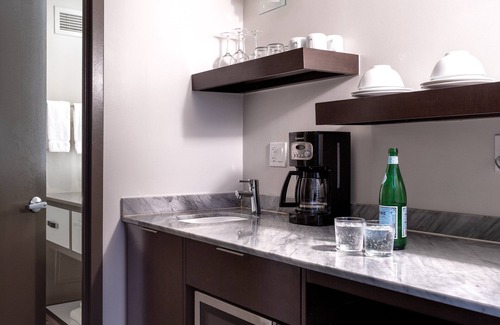 Union Square Hotel | The Donatello