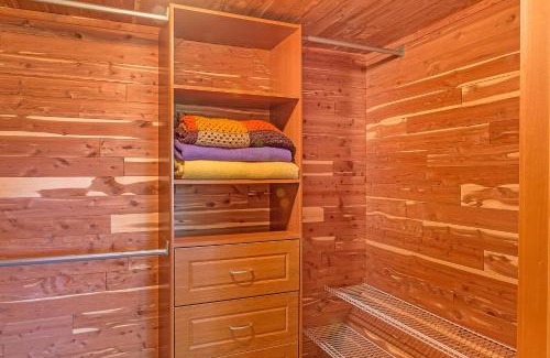 Grayland House | The Dragonfly Cabin
