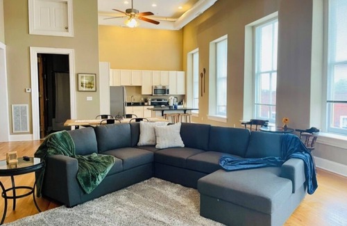 Downtown Cambridge Condo | The Drinking Gourd: nStunning Penthouse in Historic Downtown Cambridge