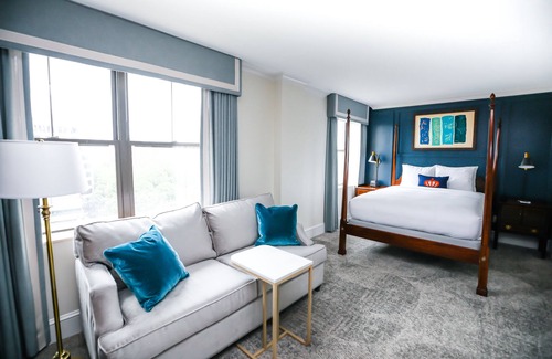 Charlotte Center City Hotel | The Dunhill Hotel