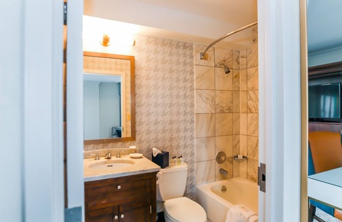 Charlotte Center City Hotel | The Dunhill Hotel