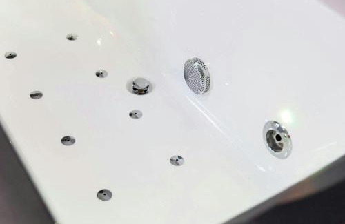 Bagnolet Apartment | The Duplex spa Paris