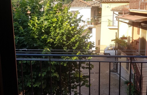Civitella Roveto Apartment | The Dwelling in the Rue A safe and comfortable home in the heart of the historic center.
