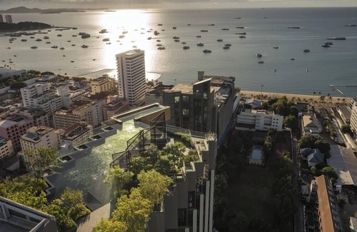 Pattaya Bay Apartment | The Edge central pattaya
