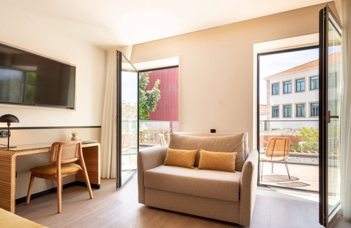Bonfim Hotel | The Editory Garden Porto Hotel