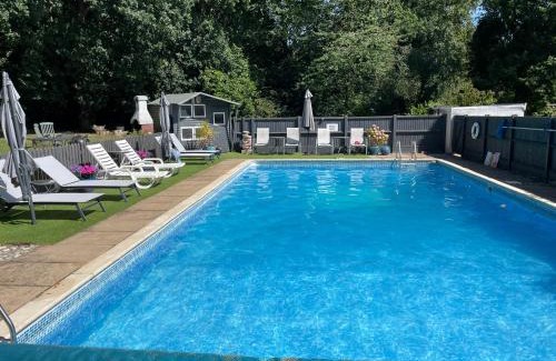 Aylmerton Apartment | The Eiders