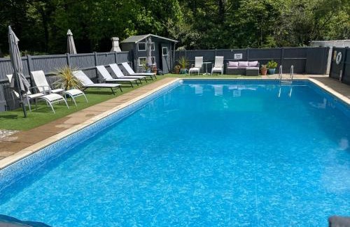 Aylmerton Apartment | The Eiders