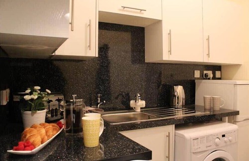 Wrexham Apartment | The Eisteddfod - Berwyn House | Central Wrexham