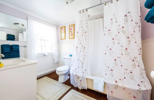 Bar Harbor Bed & Breakfast | The Elmhurst Inn