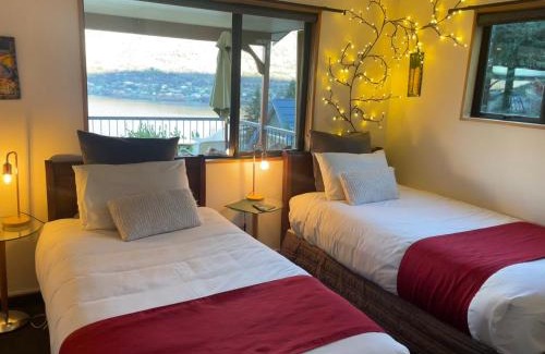 Frankton Bed & Breakfast | The Embassy B&B