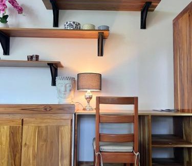 Parrita House | The Emerald Haven