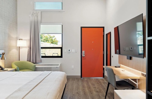 Corte Madera Hotel | The Evergreen