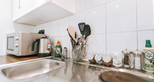 Crouch End Apartment | The Fairfield Basement Studio