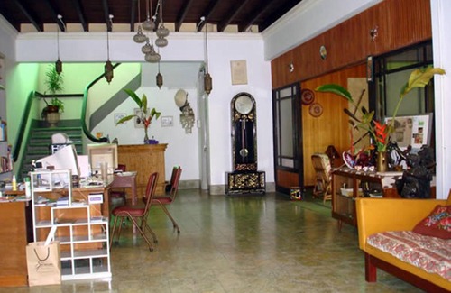 Kuching House | The Fairview Guesthouse