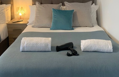 Aberdulais House | The Falls - TV in Every Bedroom!