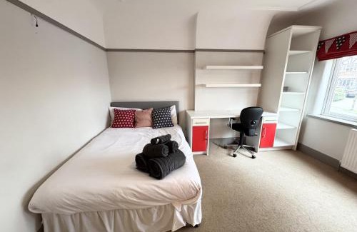 West Kirby House | The Family Holiday In West Kirby By Cheshire Escapes