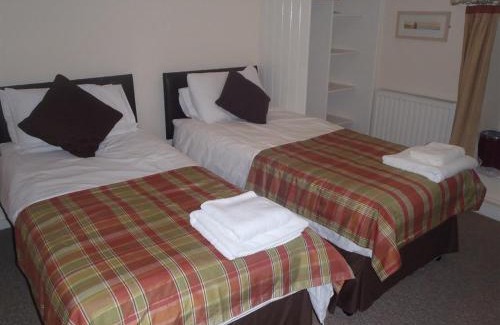 St Merryn Bed & Breakfast | The Farmers Arms