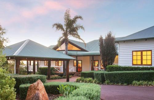Yallingup House | The Farmhouse