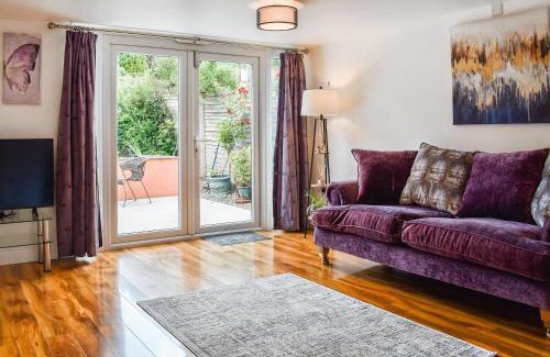 Bishopswood House | The Firs Lodge
