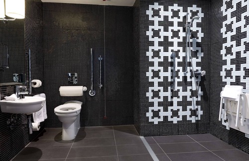 Belfast Central District Hotel | The Fitzwilliam Hotel Belfast