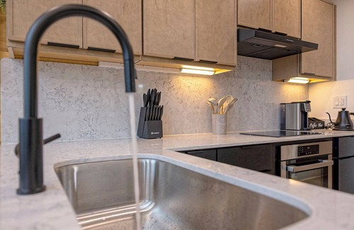 Bristol House | The Fives - 22455 Zen Height