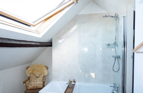 Bridport Apartment | The Flats in Central Bridport