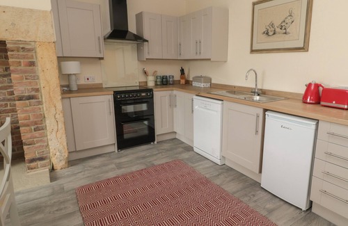 Hallington House | THE FOLLY, pet friendly, country holiday cottage in Belsay