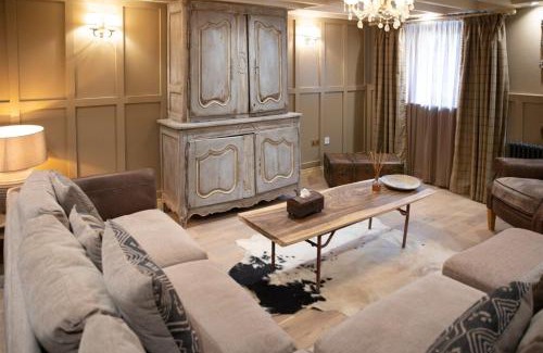 Hallington House | The Footmans Cottage