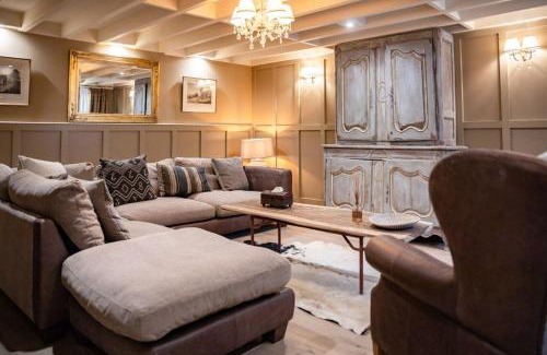 Hallington House | The Footmans Cottage