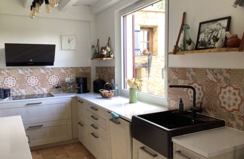 Le Buisson-de-Cadouin House | The former barn, house with swimming pool on 5500 m2 of parkland,
